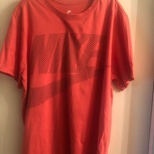 Nike T Shirt
